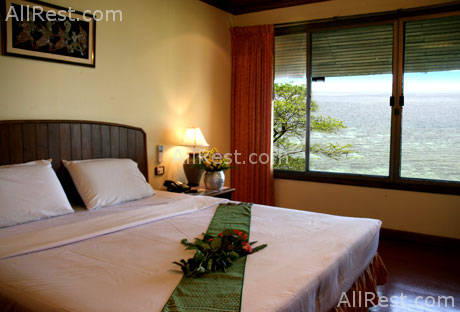 Phi Phi Natural Resort 1
